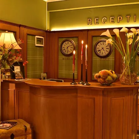 Mountain Boutique Family