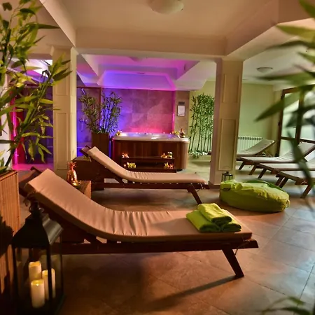 Хотел Mountain Boutique Family 3*