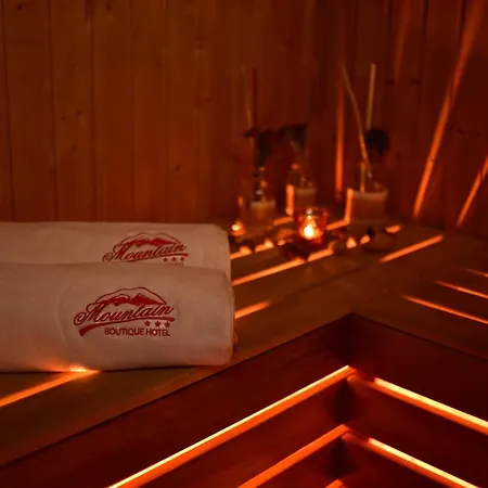Mountain Boutique Family 3*