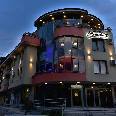 Mountain Boutique Family Szálloda 3*