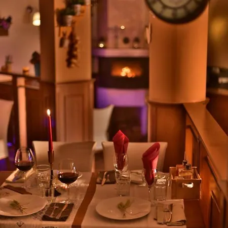 Mountain Boutique Family