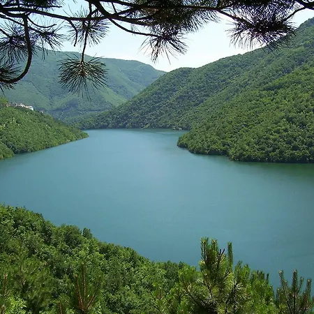 Хотел Mountain Boutique Family