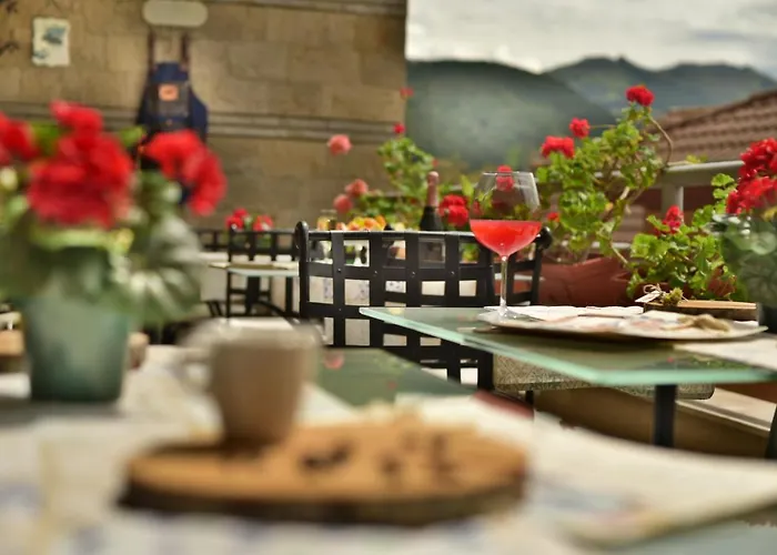 Mountain Boutique Family דבין