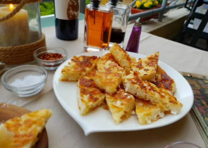 Mountain Boutique Family